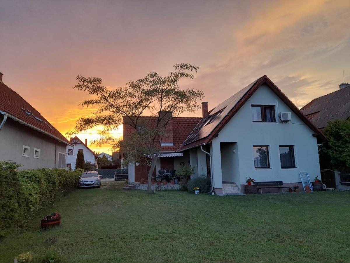 Aszofoi Panorama Apartmanhaz Buitenkant foto