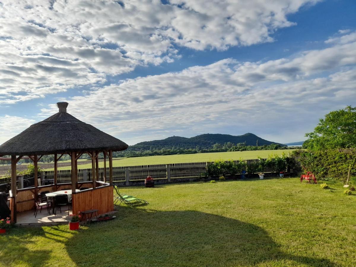 Aszofoi Panorama Apartmanhaz Buitenkant foto